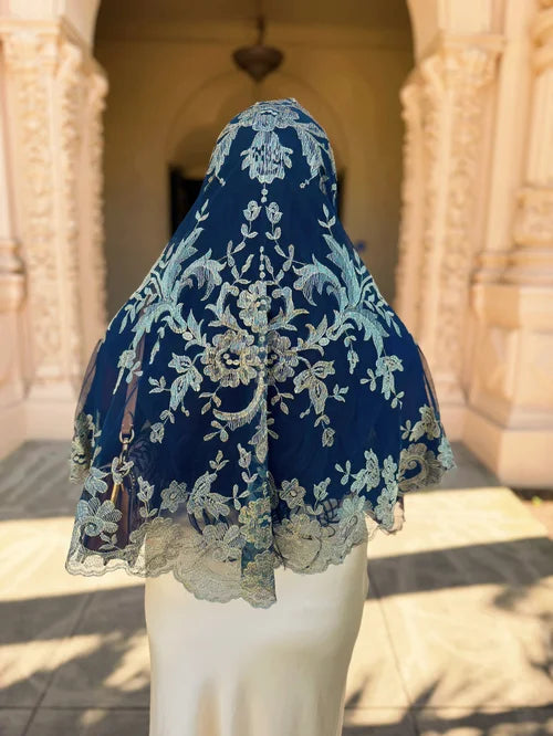 Olivia Maxi Veil Gold Metallic - Navy Blue