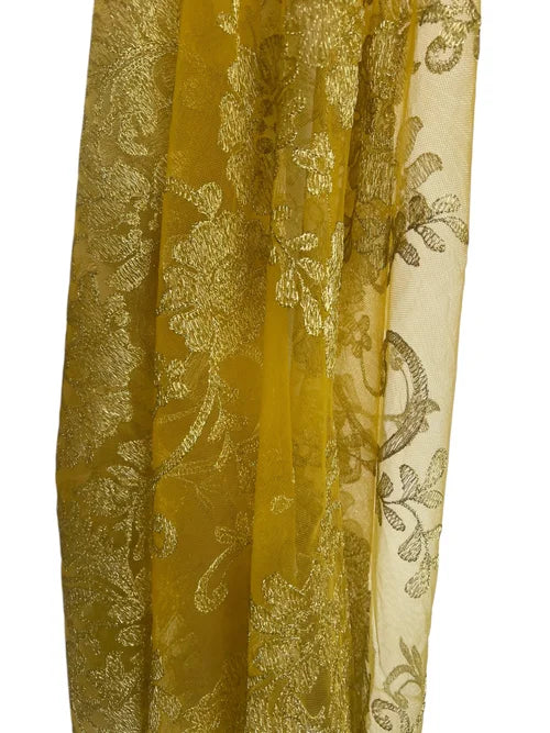81.811 Yellow Gold Metalic