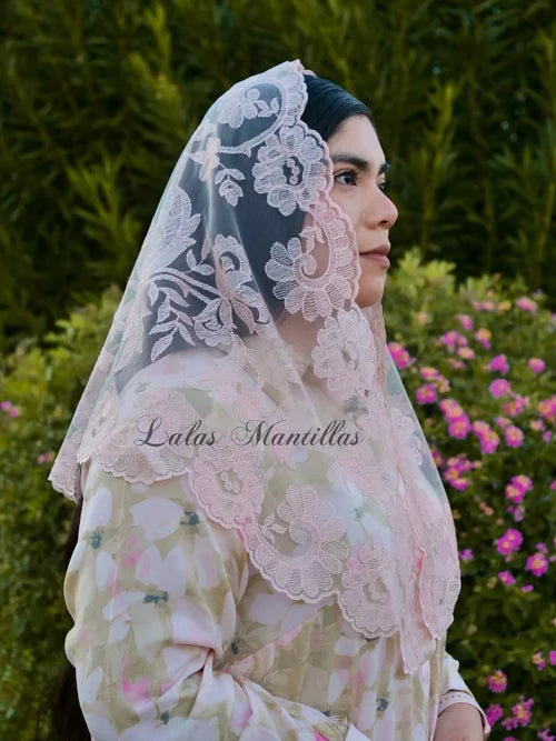 Olivia Model Embroidered Spanish baby pink